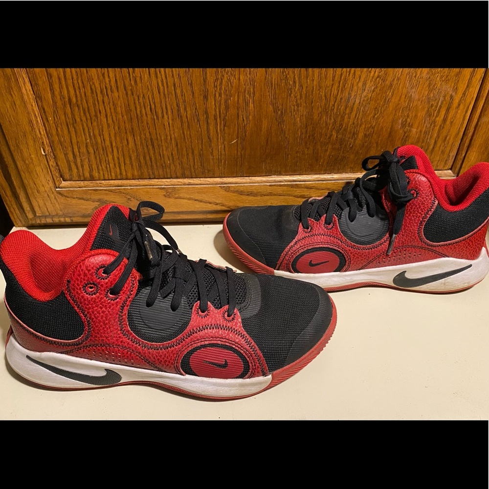 Mens Nike shoes